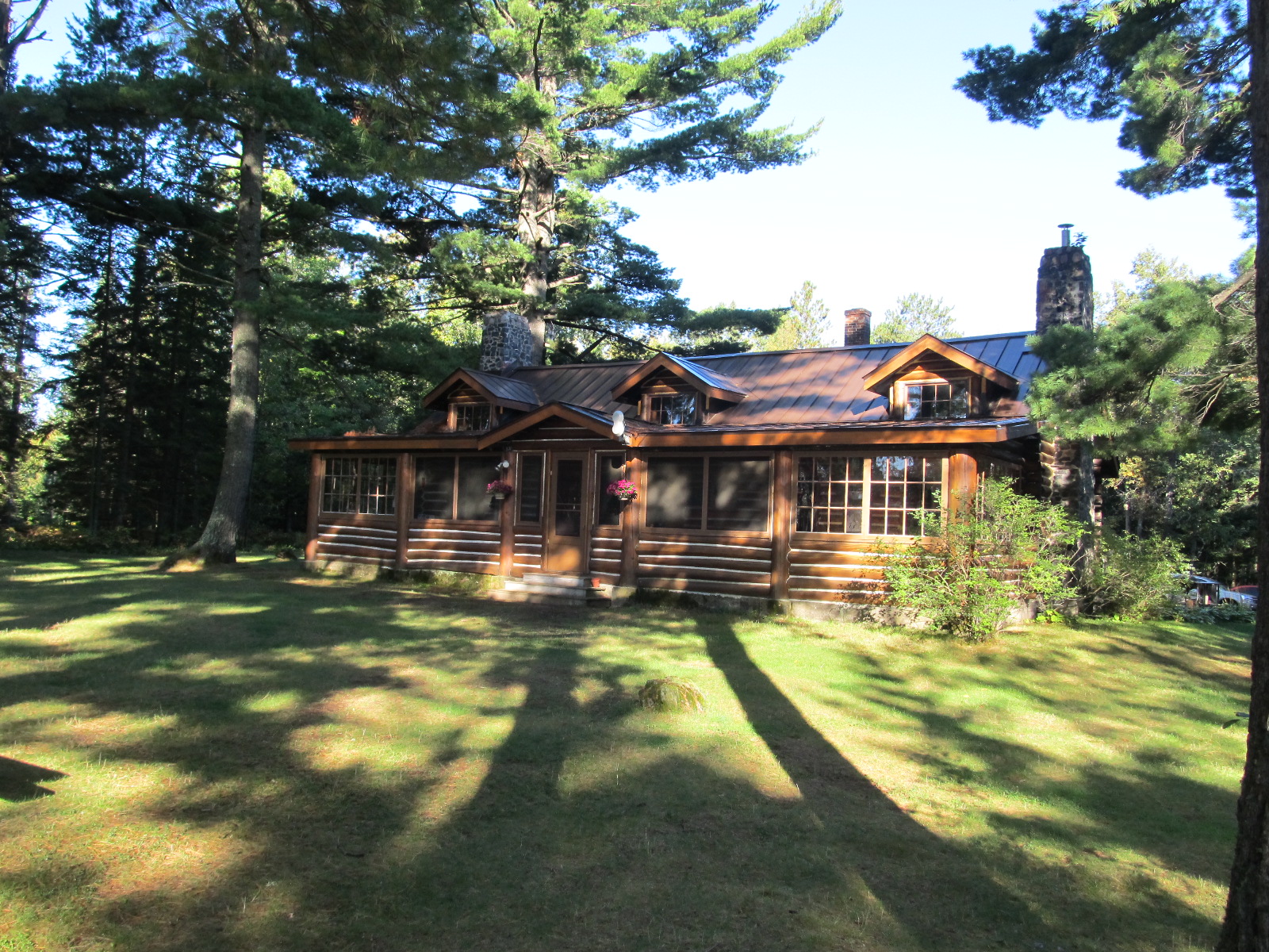 Home CedarHurst Lodge